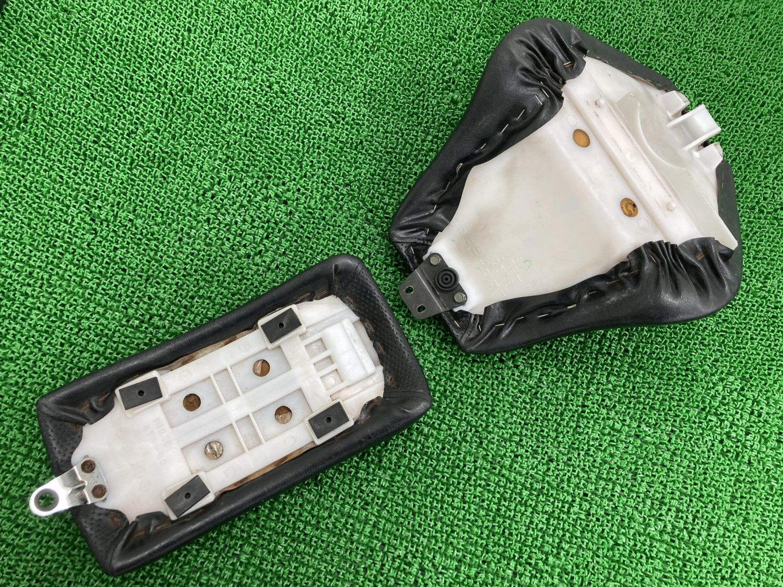 ドラッグスター400 シート 4TR ヤマハ 純正 バイク 部品 VH01J XVS400