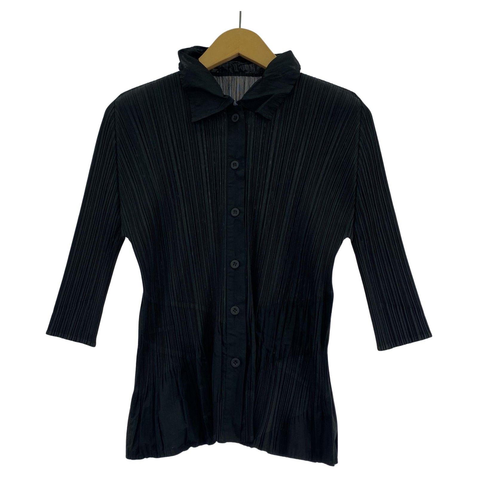 PLEATS PLEASE ISSEY MIYAKE◆長袖シャツ/3/ポリエステル/BLK/総柄/PP41-JJ723/丸襟薄総柄 PLEATS PLEASE ISSEY MIYAKE(プリーツプリーズイッセイミヤケ