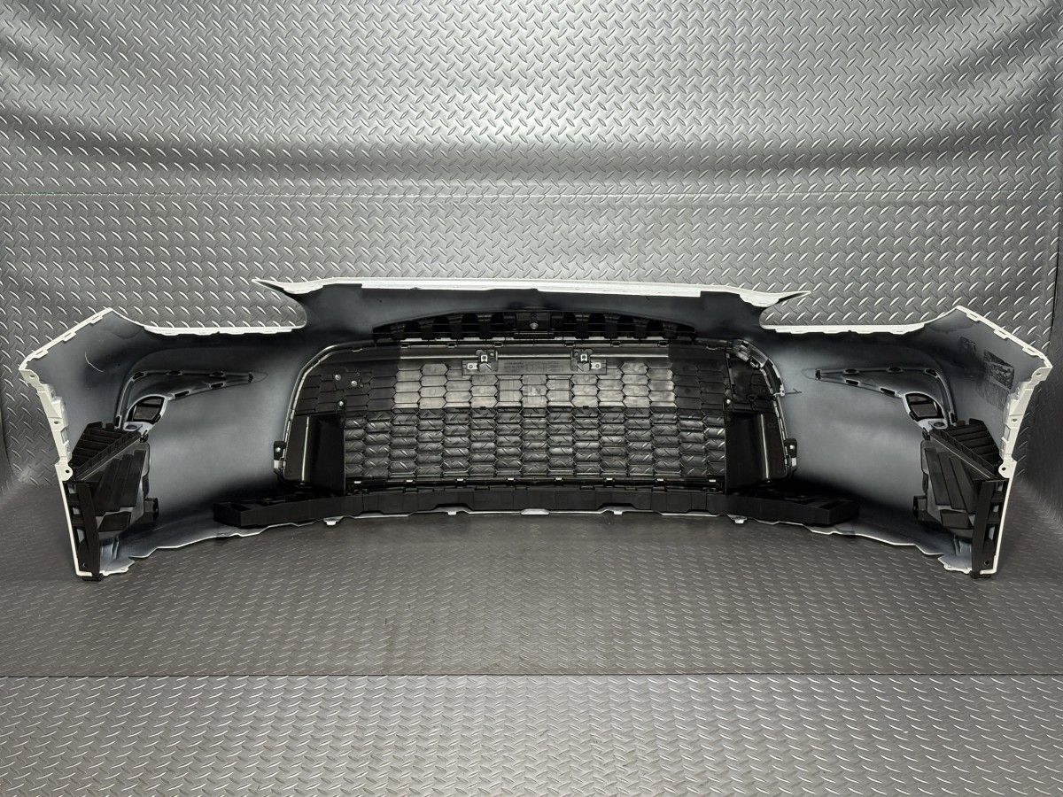 純正 フロントバンパー