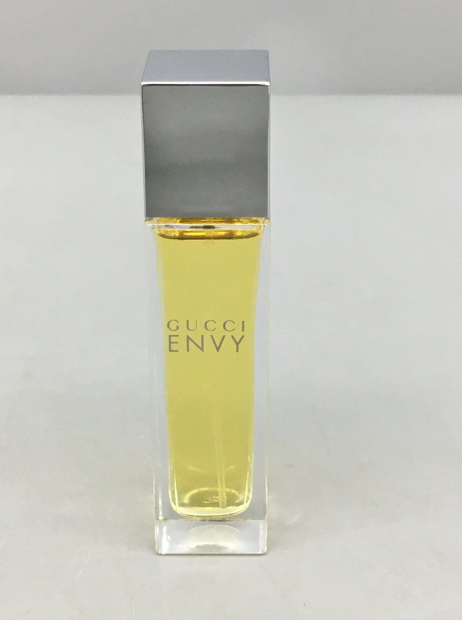 GUCCI ENVY 香水 スプレータイプ　30mℓ Amazon.co.jp: Gucci Envy EDT Spray 1.0 fl oz (30 ml) : Beauty