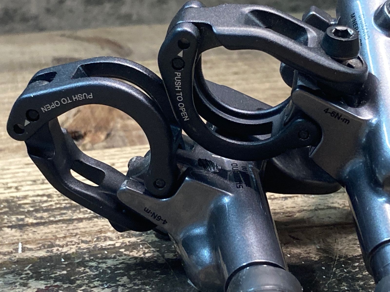 【驚きの価格が実現！】 JD681 シマノ SHIMANO XTR BL-M9100 油圧 ブレーキレバー Φ22.2 左右セット 品質100％ 保証！