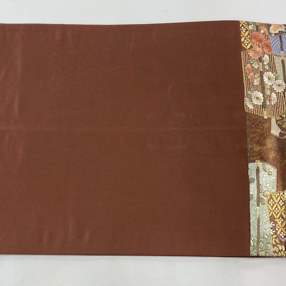 袋帯 美品 逸品 扇 草花 刺繍 金糸 茶色 六通 正絹 【中古