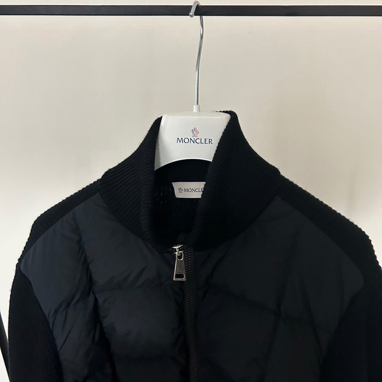 モンクレール MONCLER ハイブリッドダウンニット☆ブラック