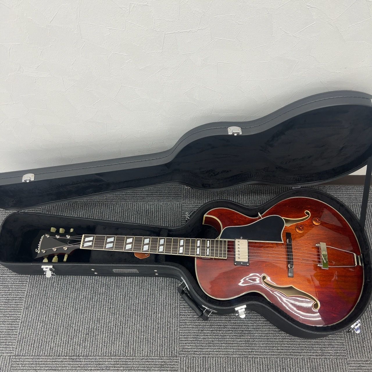 Eastman イーストマン AR-175CE A.Red フルアコ １ピックアップ - メルカリ