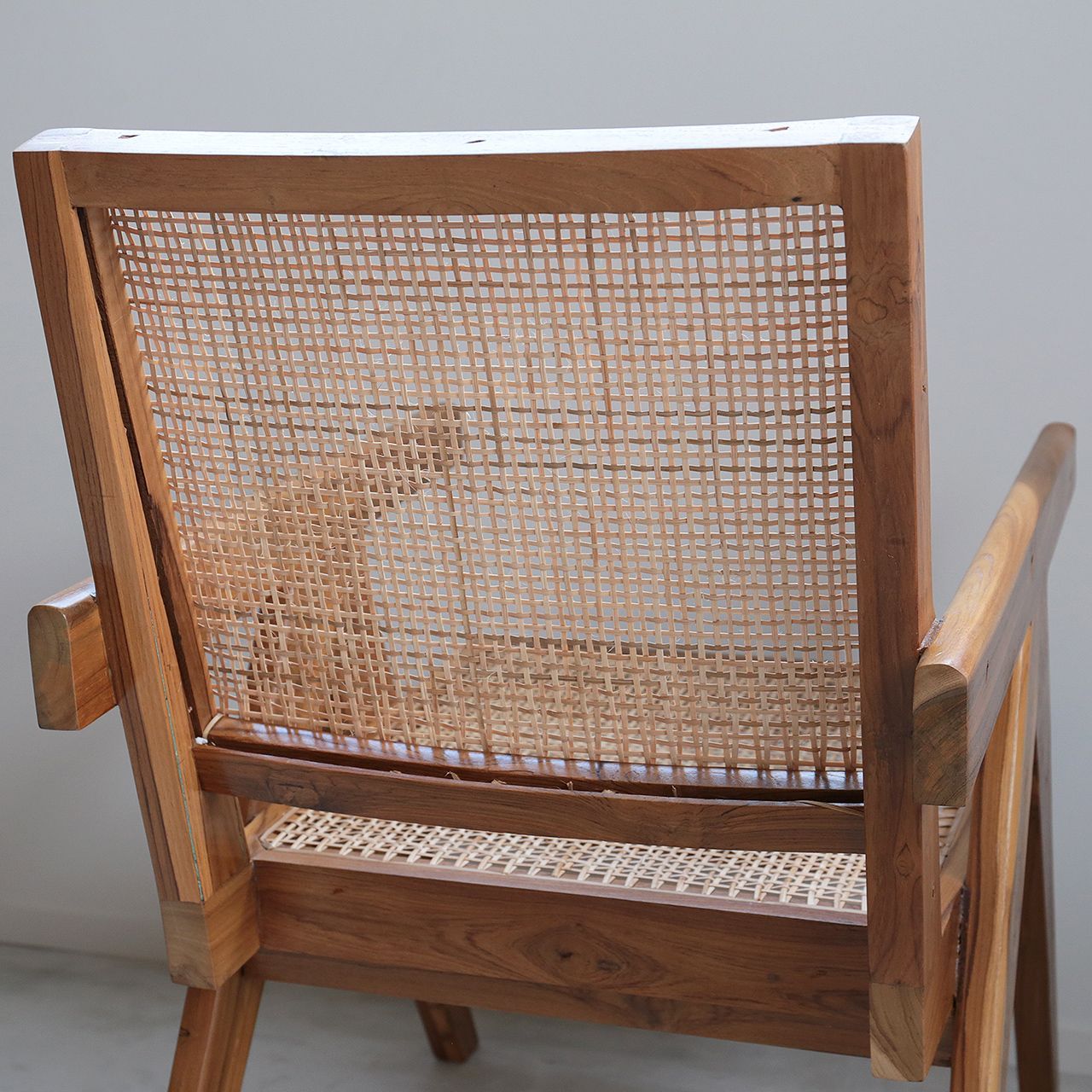 ピエール・ジャンヌレ イージーチェア ラウンジチェア Easychair ラタン 古材 チーク ビルマチーク 椅子 ブラウン Pierre  Jeanneret リプロダクト ピエールジャンヌレ ル・コルビュジエ インダストリアル レトロ インド おしゃれ - メルカリ