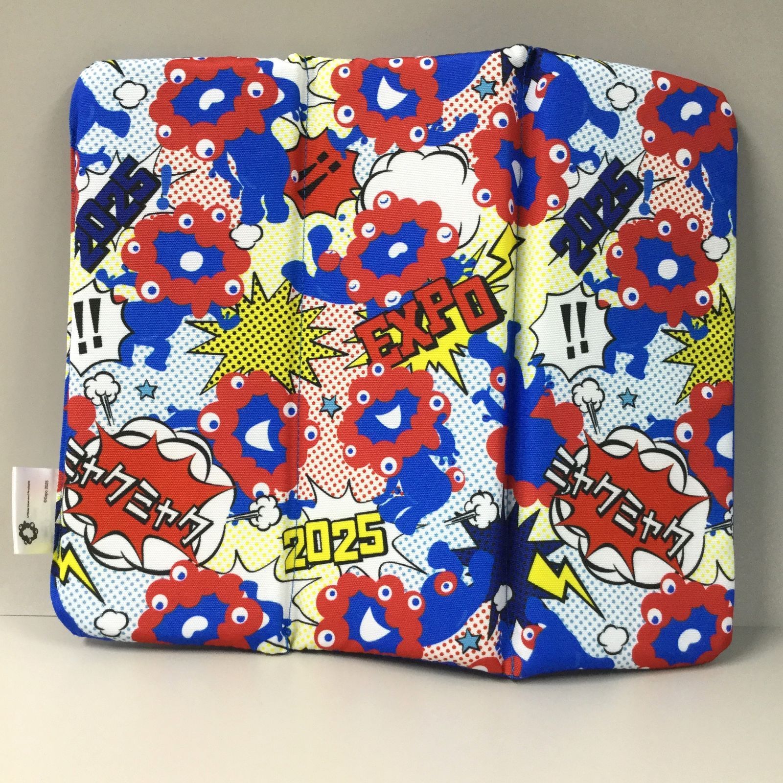 h133【新品・未使用品】大阪万博 EXPO2025 ミャクミャク 座布団 シート