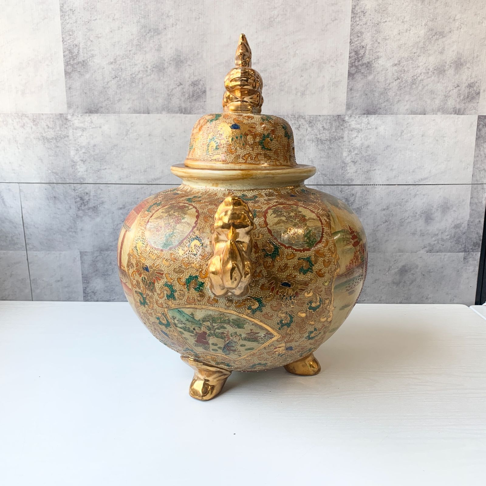 薩摩焼？ 金彩双耳獅子？ 中国美術 骨董 大壺 花器 花瓶 香炉