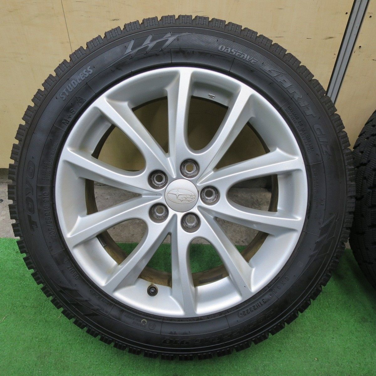 バリ溝 22年 キレイ 9.5分 スバル GJ GP インプレッサ G4 純正 205 55R16 スタッドレス トーヨー オブザーブ ガリット GIZ 16インチ PCD100 5H 5092302TTス
