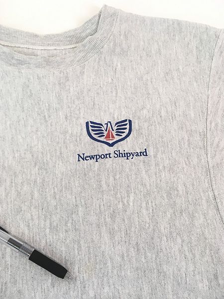 古着 00s Champion Reverse Weave 「Newport Shipyard」 造船所 ロゴ 両面 リバース スウェット S 古着 古着 00s Champion Reverse Weave 「Newport Shipyard」 造船所 ロゴ