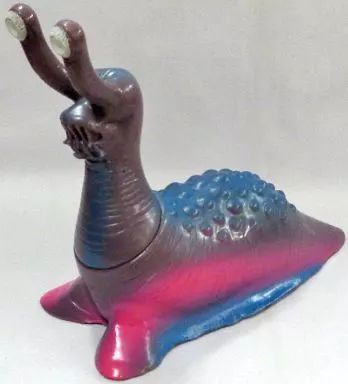 新品●ウルトラ怪獣シリーズ 33 ナメゴン タグ付●未使用美品 ウルトラマン 中古】フィギュア 火星怪獣 ナメゴン 「ウルトラQ」 ウルトラ