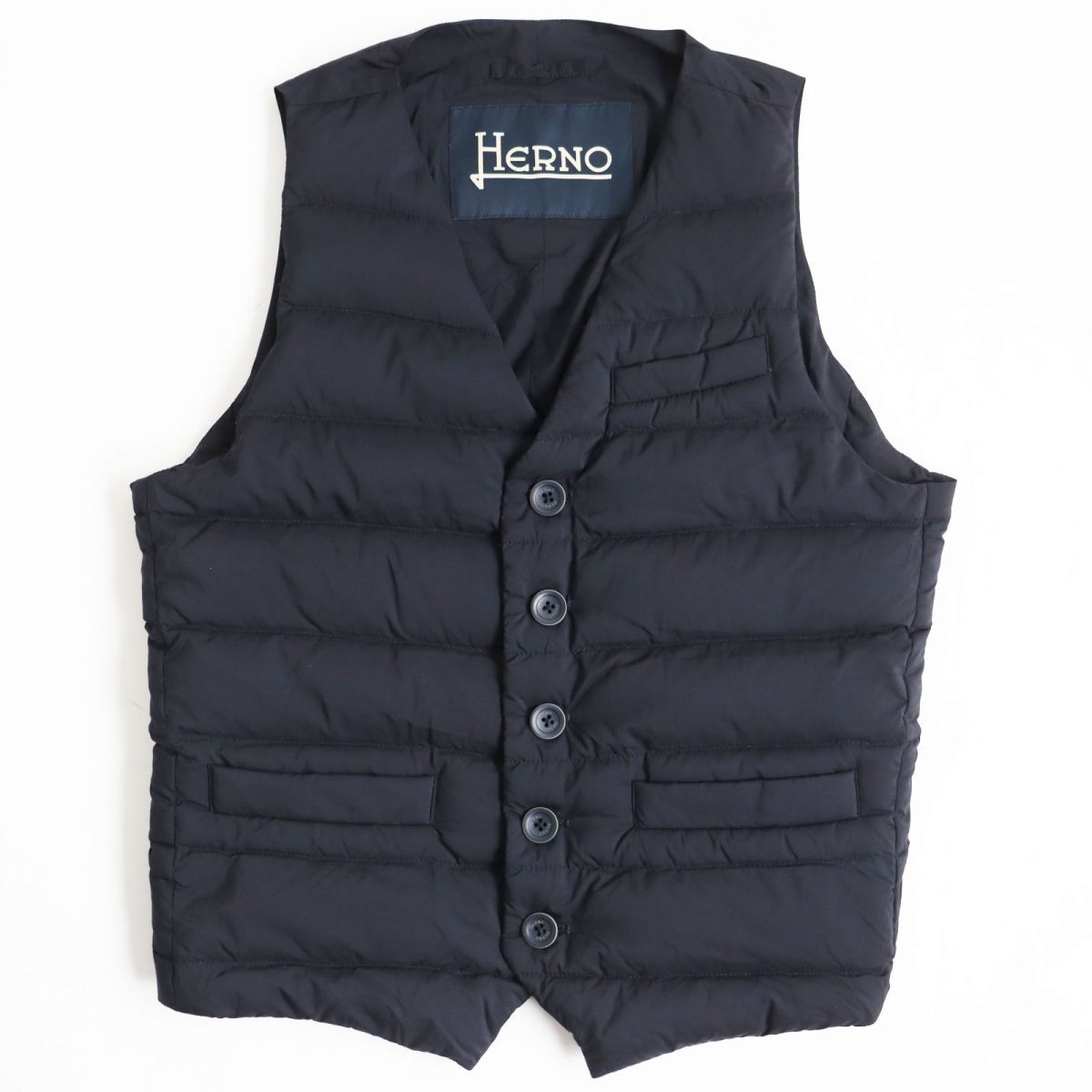 美品○HERNO ヘルノ PI0381U-19288-9200 ロゴプレート付き ダウン 