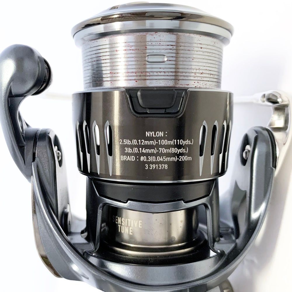 スピニングリール