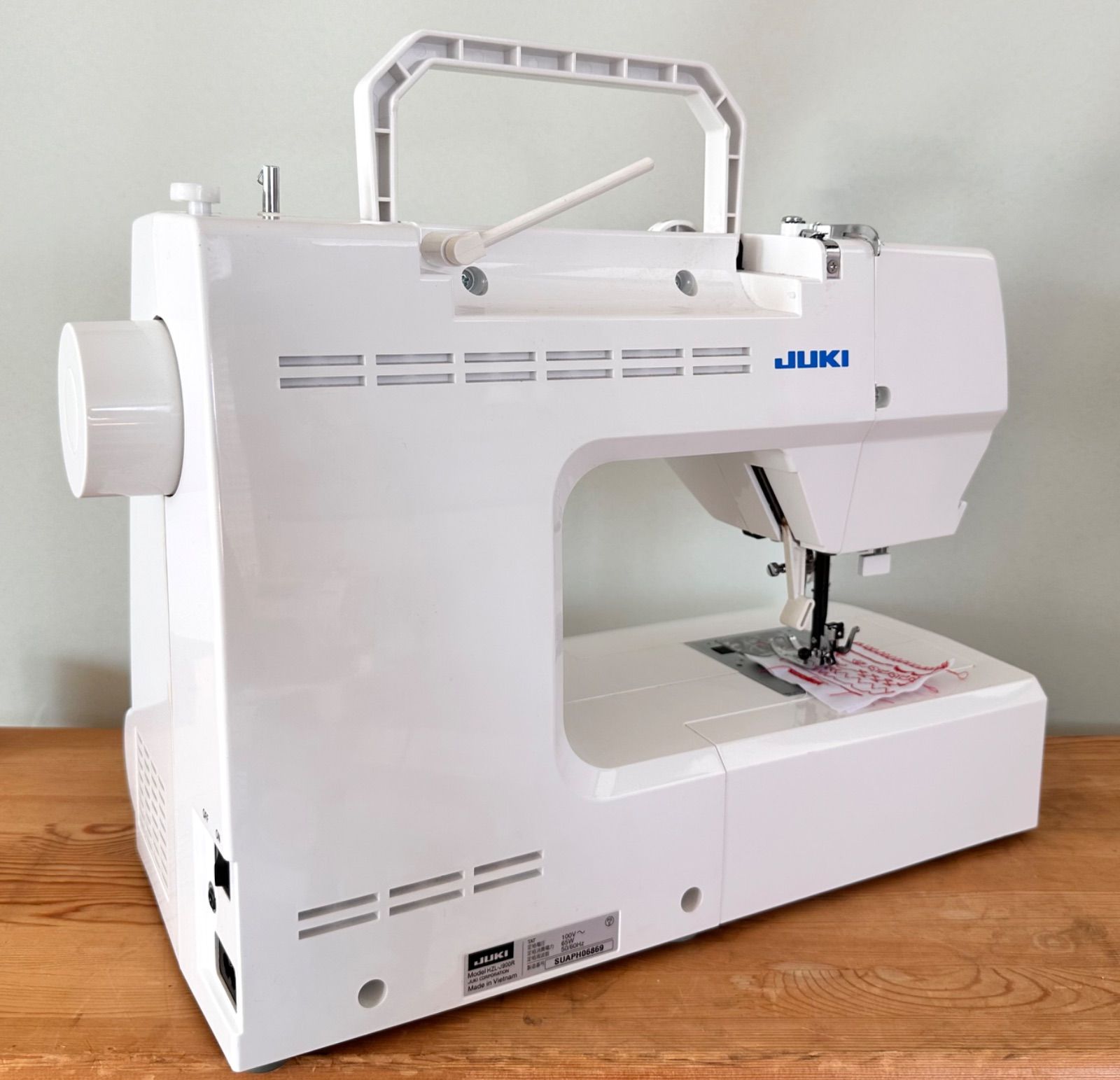 美品】JUKI / ジューキ コンピューターミシン HZL-J900R 【公式通販】