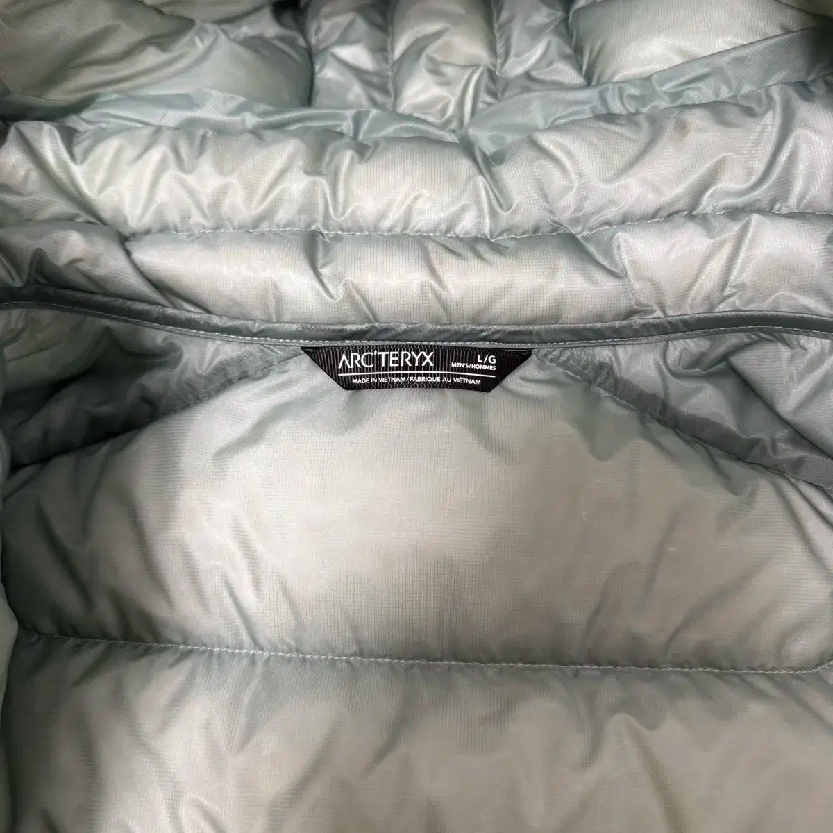 アークテリクス セリウムフーディ