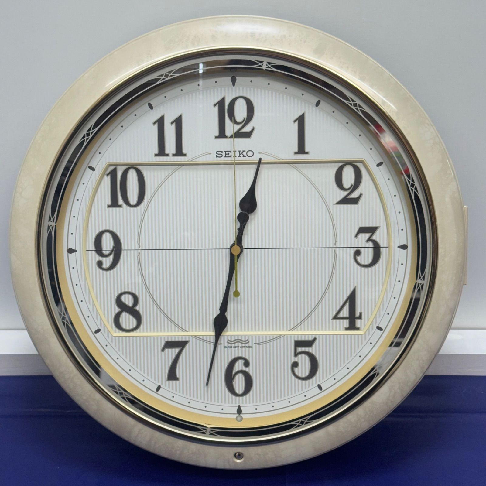 SEIKO RE811P 電波からくり時計