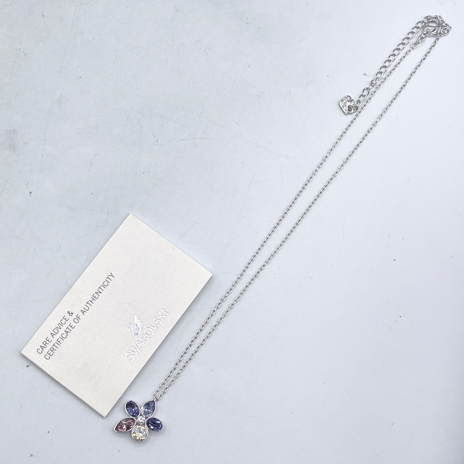 SWAROVSKI スワロフスキー ネックレス フラワーモチーフ マルチカラー 