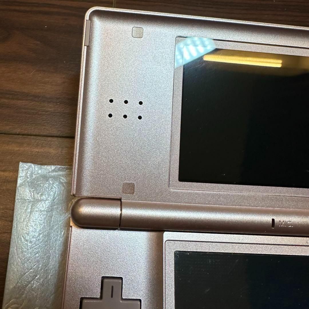 本体 メタリックロゼ