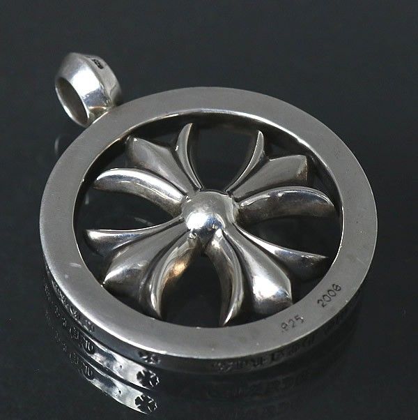 CHROME HEARTS 　チャーム　メダリオン　ペンダント　シルバー925 CHROME HEARTS 銀座店 クロムハーツ CHプラス メダリオン