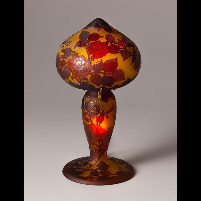 パンチングメタル ペンダントライト 天井照明 ポストモダン レトロ