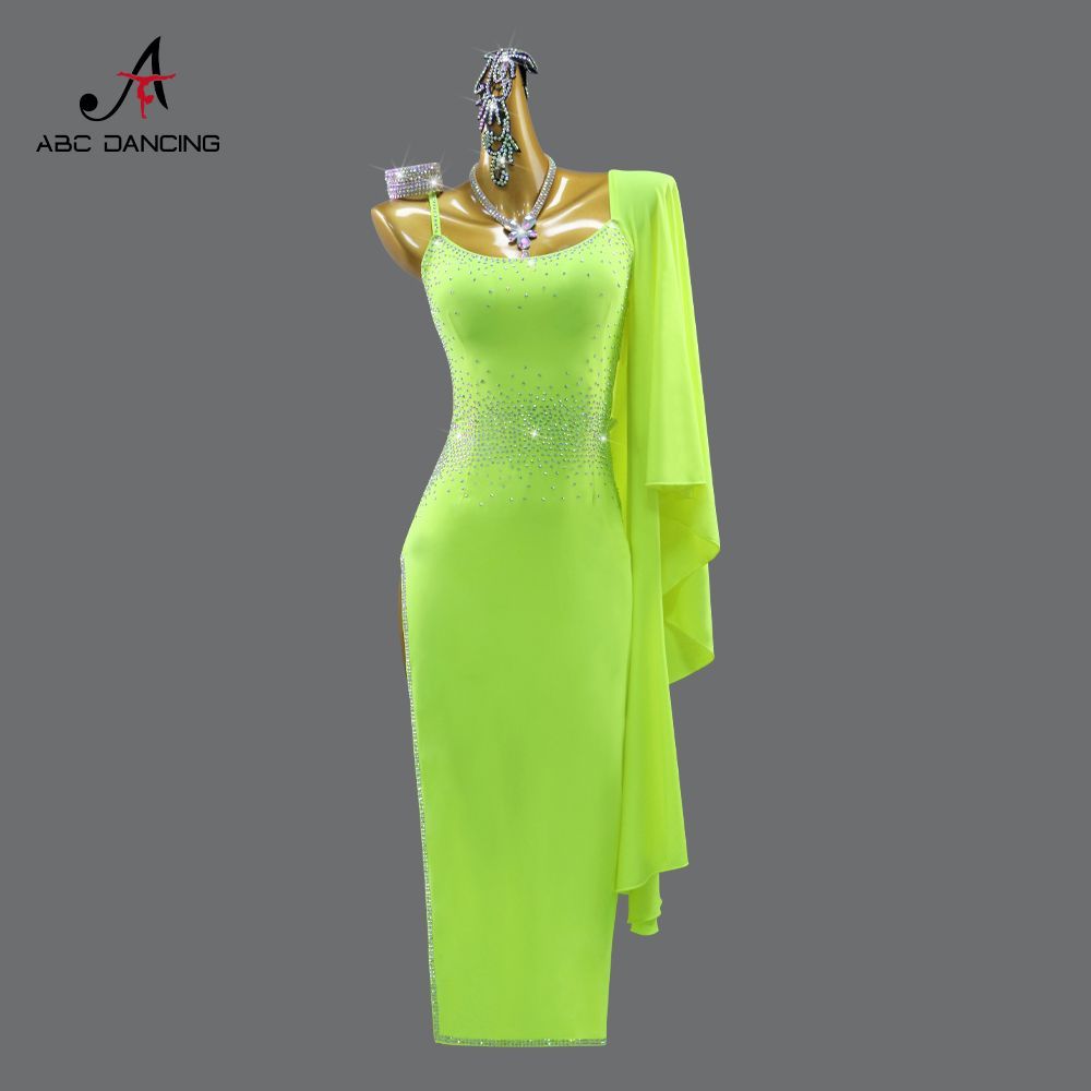 セキネ　Lovely dancing　社交ダンス衣装　7号　ドレス　ワンピ　緑 セキネ Lovely dancing 社交ダンス衣装 7号 ドレス ワンピース 美品