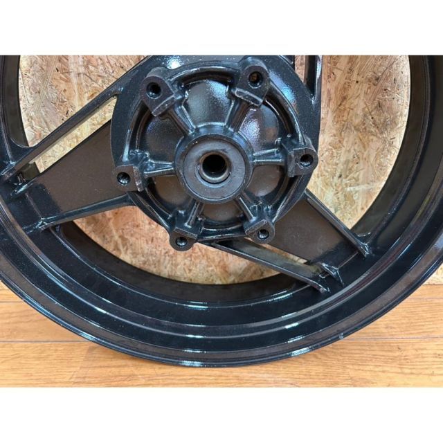 しお バイク 72107 KAWASAKI カワサキ ZX-10？ 18×MT4.50 R-1220 ホイール