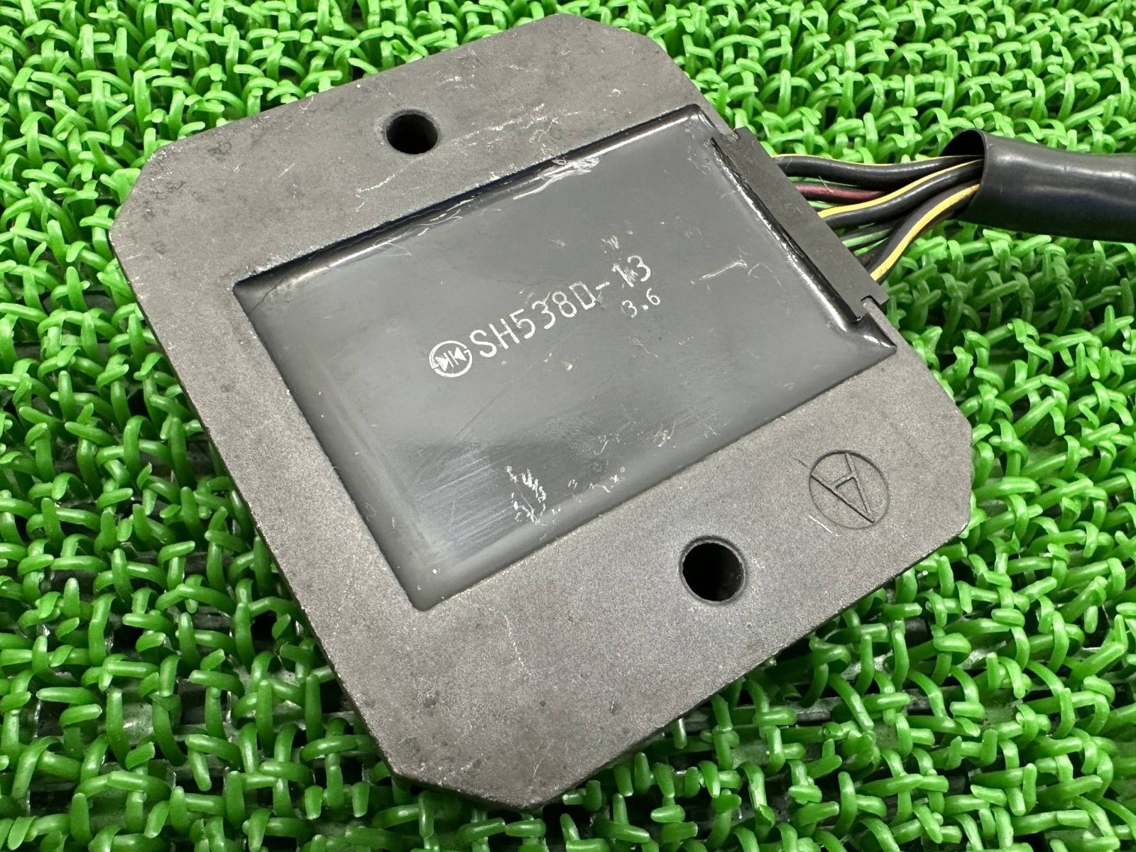 CB1300SF レギュレター ホンダ 純正 中古 バイク 部品 SC40 新品