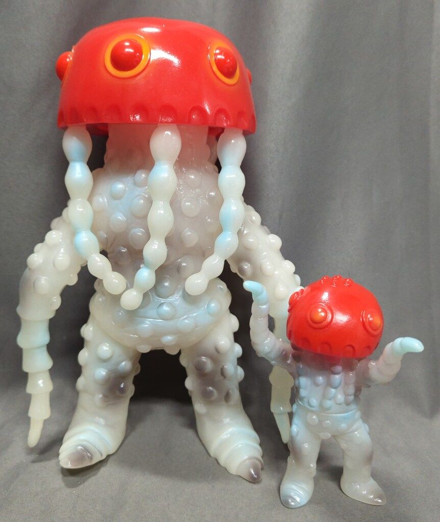 メディコム トイ 東映レトロソフビコレクション 人造人間キカイダー 女ベニクラゲ 新色 ＋ミニソフビ