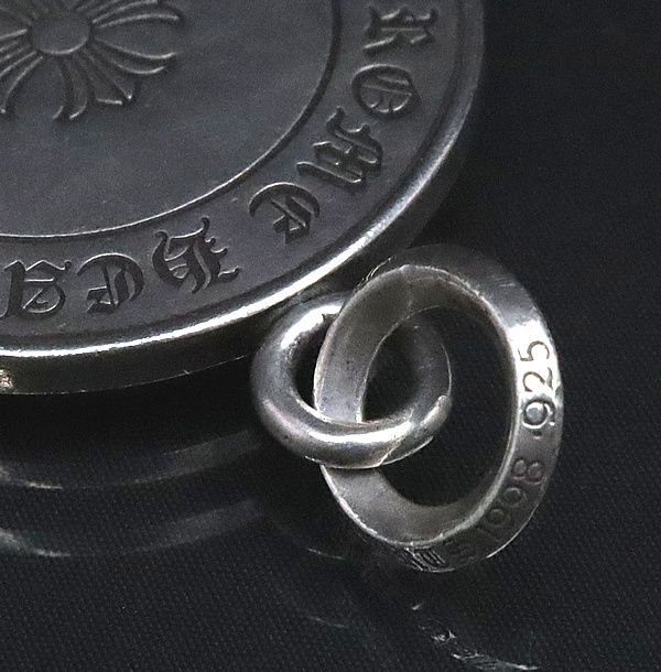 CHROME HEARTS 銀座店 クロムハーツ ラージ エンジェル メダル