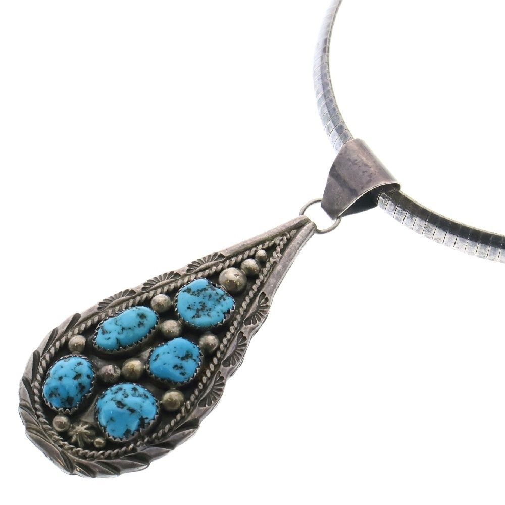 INDIAN JEWELRY (インディアンジュエリー) ナバホ族 ターコイズ付ペンダントトップ シルバー