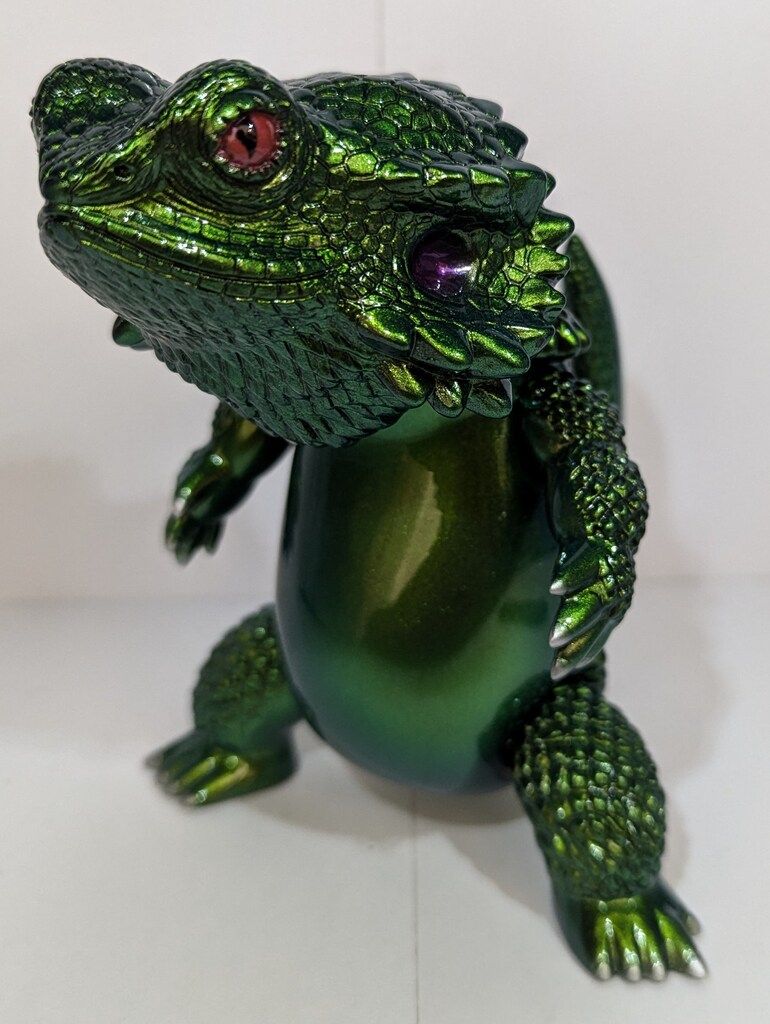 ペインターネット フトアゴン 緑メタ|紫