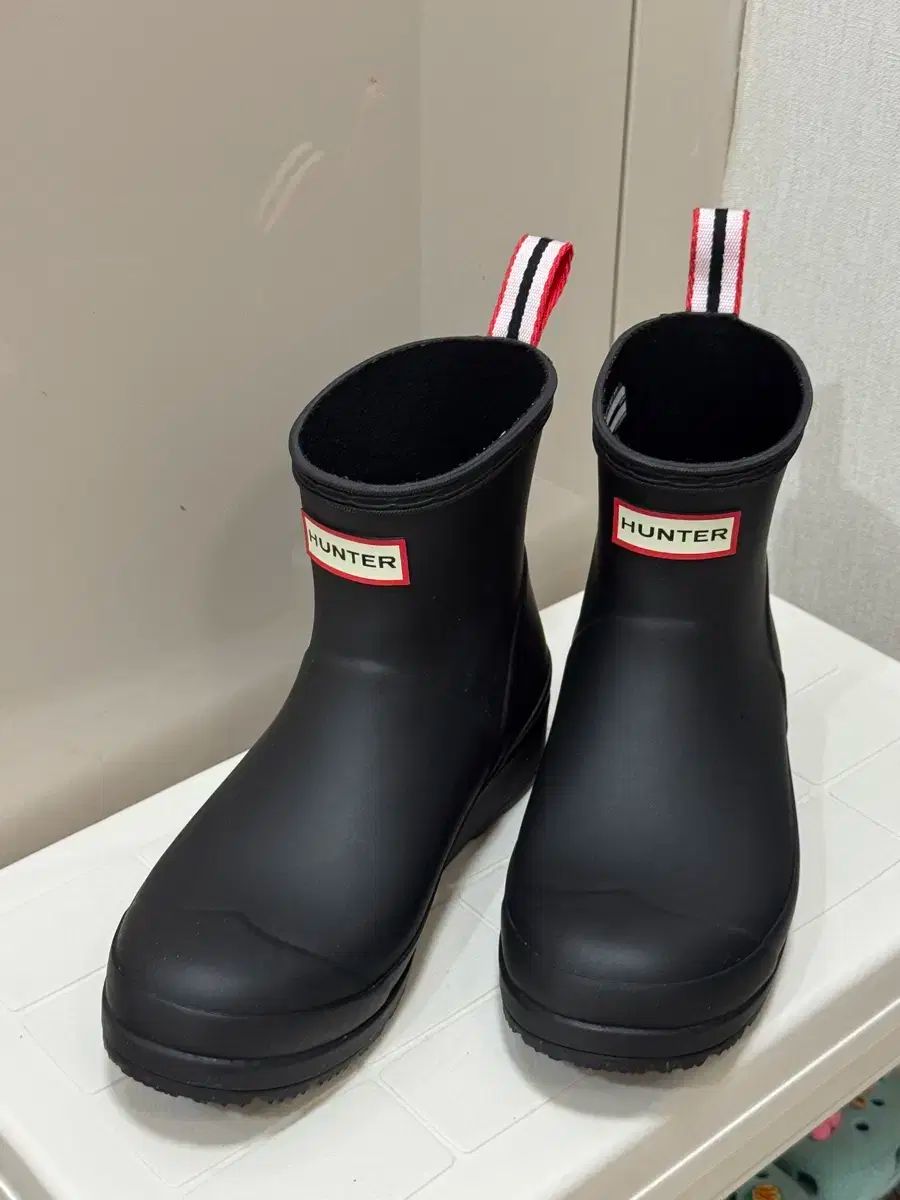 【美品】HUNTER ブラック ショートレインブーツ 極美品]HUNTER レインブーツ 長靴 ショート ブラック UK6最