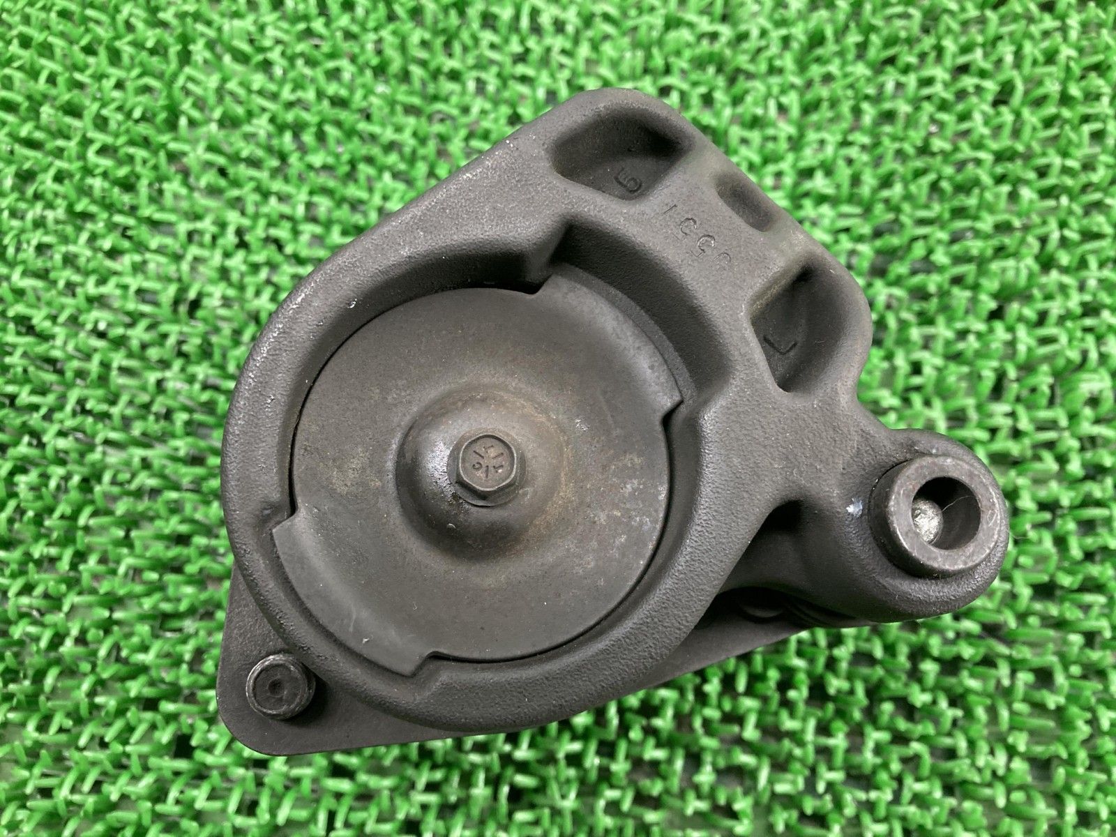 ソフテイル フロントブレーキキャリパー ハーレー 純正 バイク 部品 FLST FXST EVO エボ 割れ欠け無し 車検 Genuine Gg