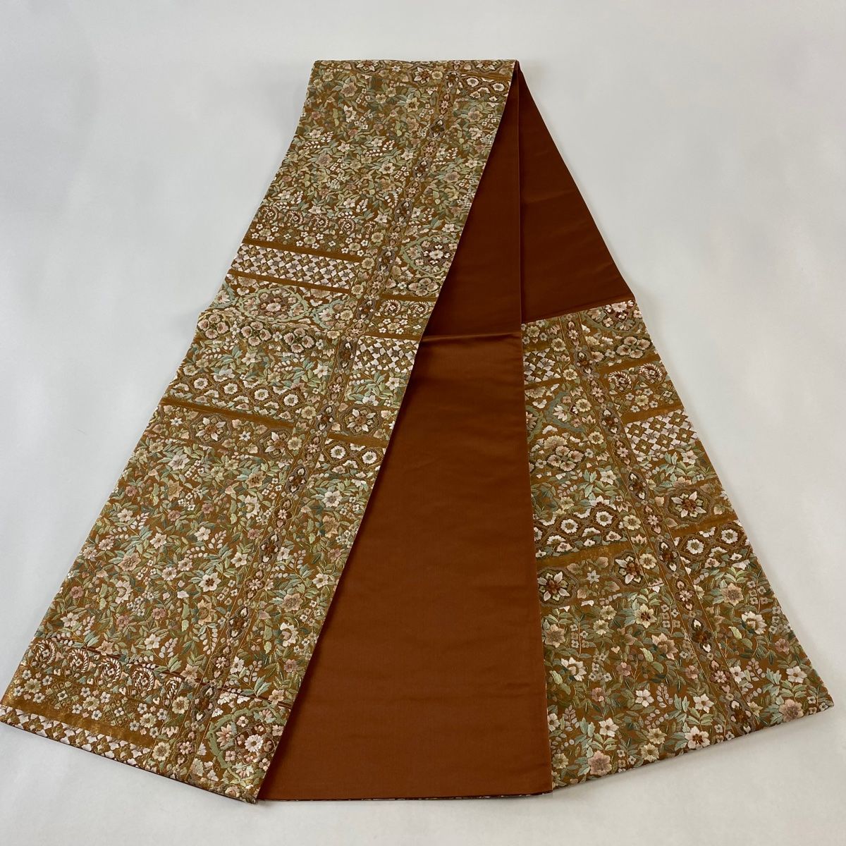 袋帯 変わり青海波 裂取り 菊 菱 金通し 唐草 着物 021a d 川島織物