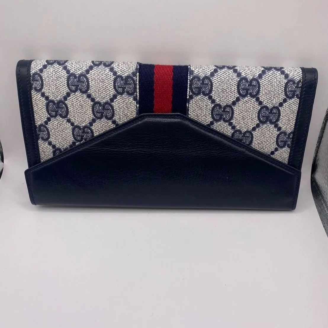 希少✨ヴィンテージグッチシェリーラインブラック お札入れストライプデザイン 希少✨ヴィンテージグッチシェリーラインブラック お札入れ