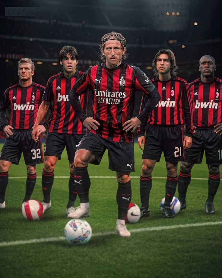 完売注意】ACミラン 長袖 25-26 モドリッチ選手 #14 ユニフォーム