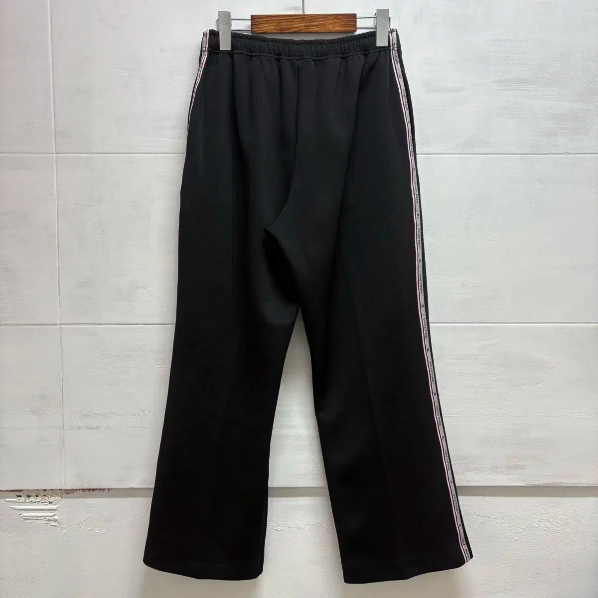 Courreges■クレージュ ロゴ トラックパンツ Courreges Courreges(クレージュ) ピンク サイドライン ロゴ