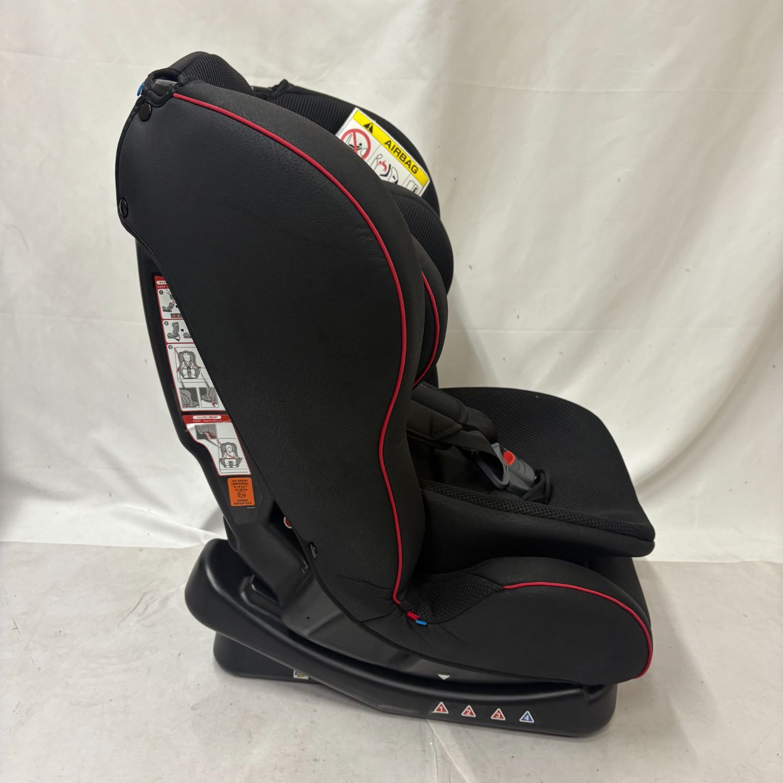 新商品が続々！ 人気モデル combi コンビ チャイルドシート ウィゴーロング ムーバー ブラック 黒