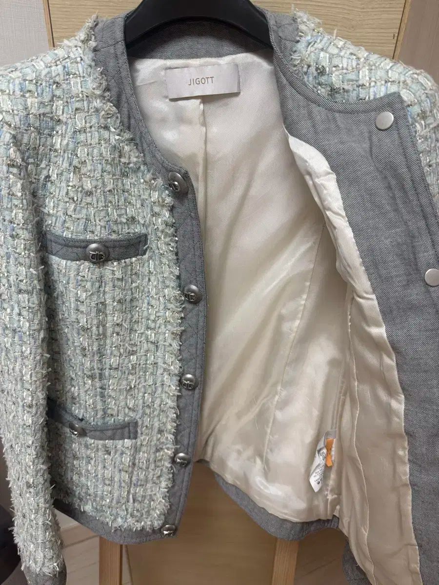 デニムバイ ツイード