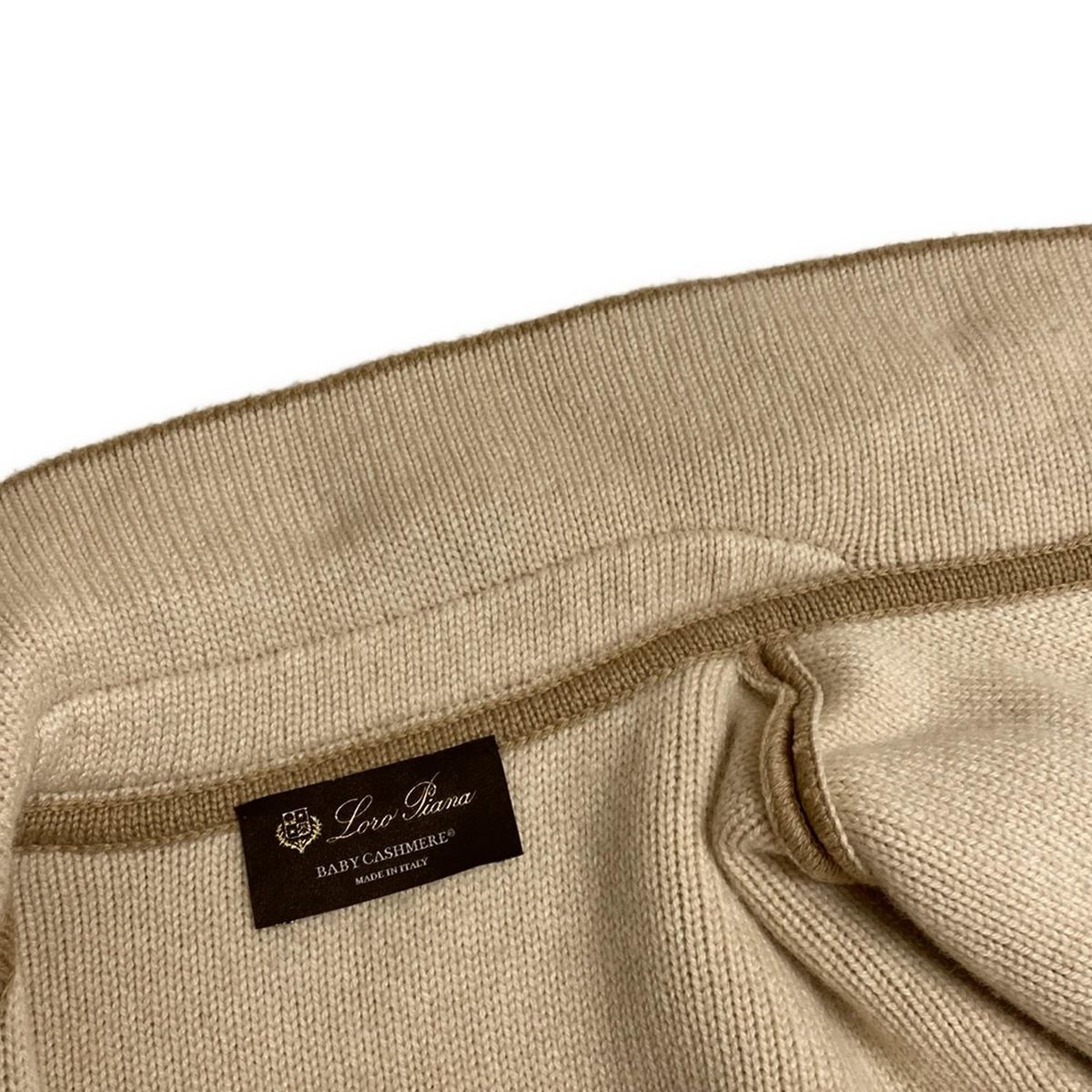 Loro Piana(ロロピアーナ) コート レディース - ベージュ 長袖  