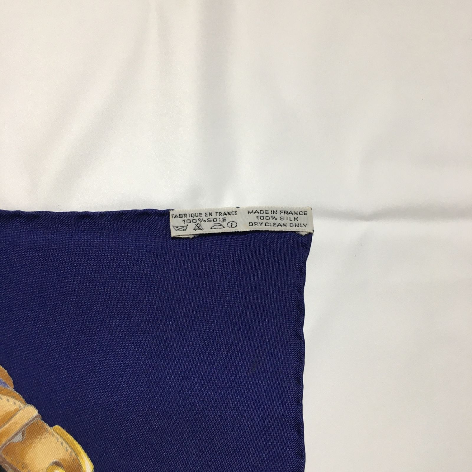 2506-87｜美品｜エルメス カレ 90 スカーフ シルク ネイビー 2506-87｜美品｜エルメス カレ 90 スカーフ シルク ネイビー