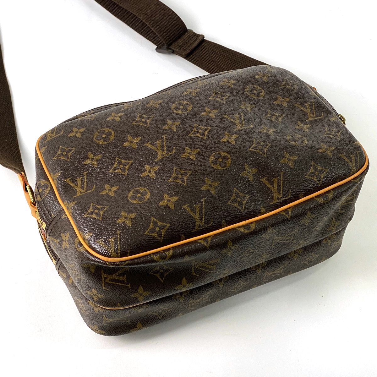 ルイヴィトン モノグラム リポーター28 M45254【Bランク】(中古) ルイ  