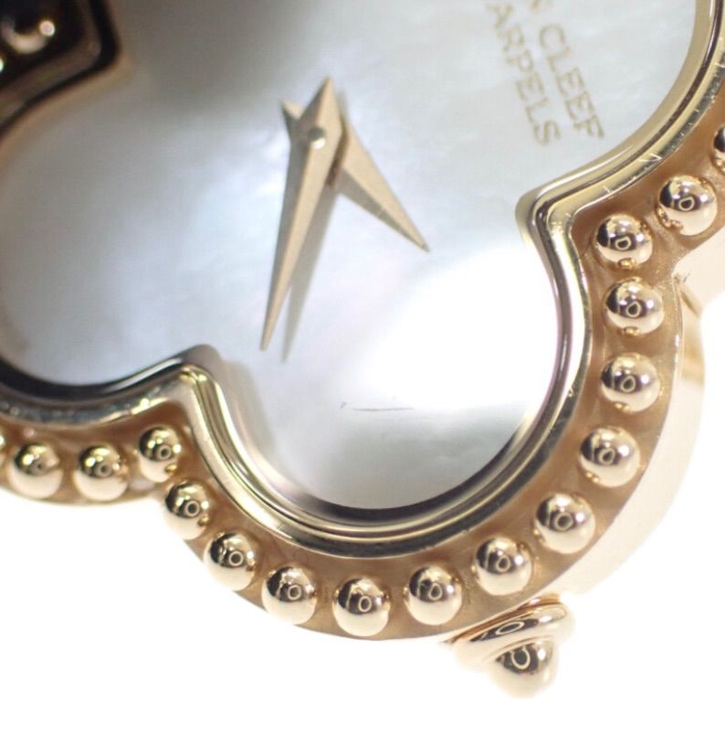 Van Cleef &amp; Arpels ヴァンクリーフ＆アーペル VCARO4HR00 アルハンブラ 腕時計 K18WG 革 レディース [中古] Van Cleef & Arpels - ヴァンクリーフ＆アーペル Van Cleef & Arpels