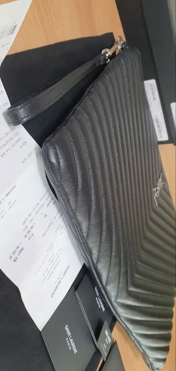 クラッチバッグ ラージ