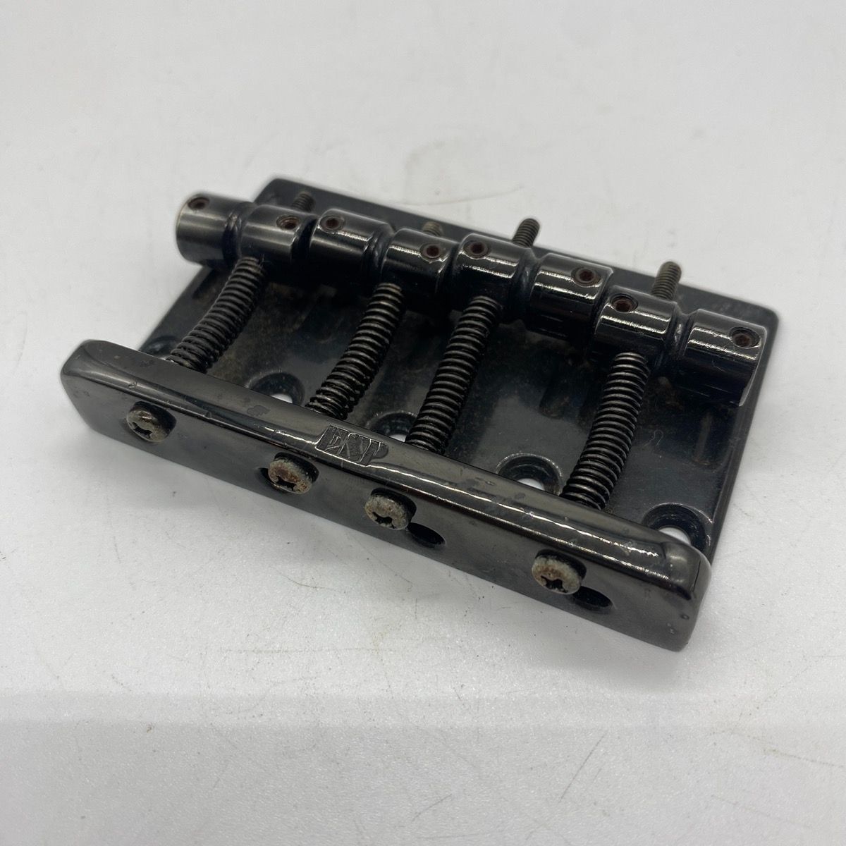 ESP エレキベース用 ブラックブリッジ Guitar Parts