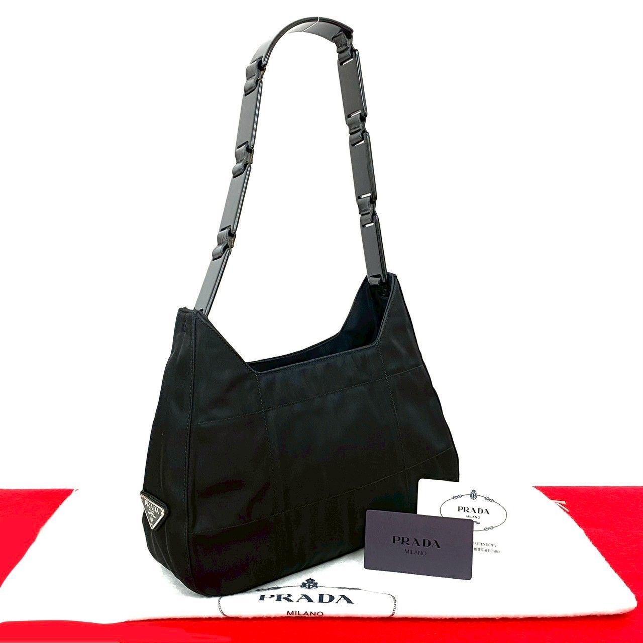 極 美品 袋付き PRADA プラダ 三角ロゴ 金具 プレート ナイロン 