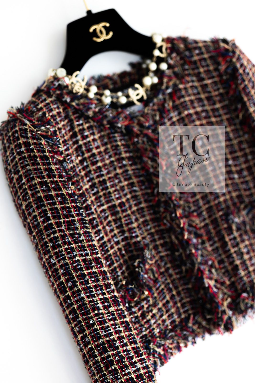 CHANEL - シャネル ジャケット CHANEL 56万 レッド ブラック メタリック ルサージュ カール・ラガーフェルド作品 34 CHANEL - シャネル ジャケット CHANEL 56万 レッド ブラック 黒