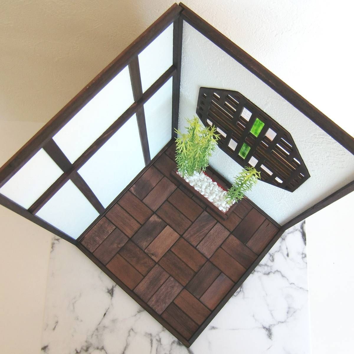 モダンルーム♪　窓側＋組立式　ドールハウス　背景ボード ◇訳あり特価◇ 窓側 組立 ドールハウス 背景ボード アンティーク加工