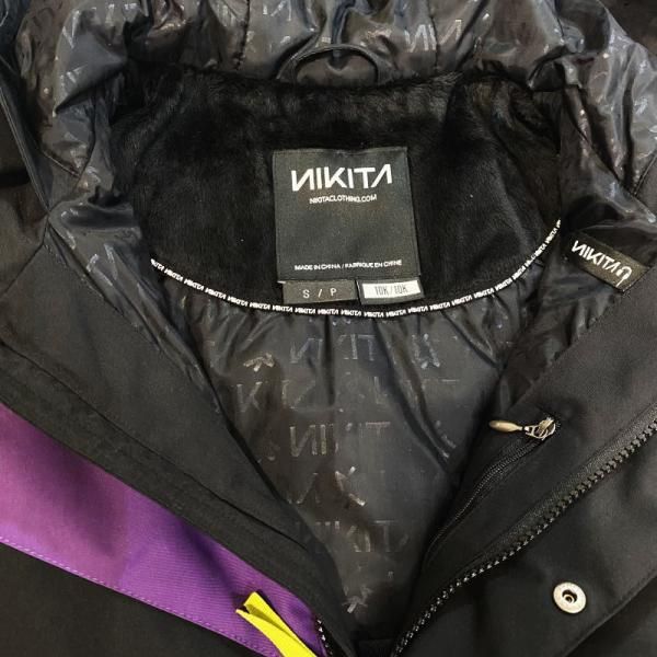 OUTLET】 NIKITA BOX INS RETRO JKT カラー:BLACK Sサイズ レディース