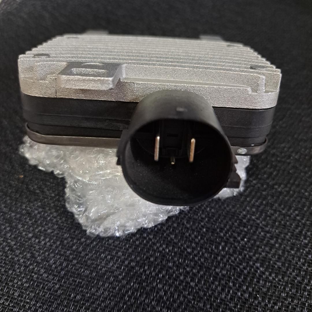 ボルボ Volvo 社外 ボルボ Volvo S60 S80 XC60 XC70 V70 シングル 電動ファン コントローラー OEM