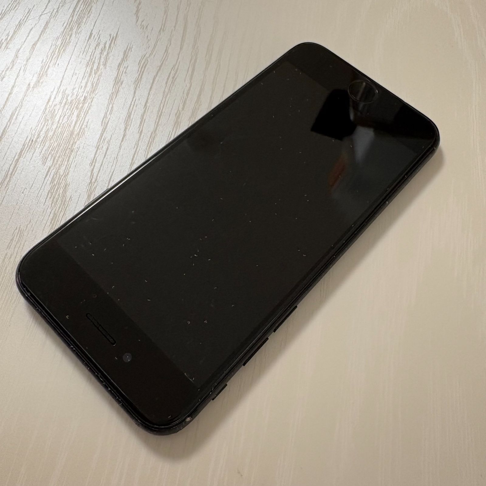 iPhone7本体 iPhone 7 SIMフリー iPhone7 本体 Apple 送料無料 レッド｜Yahoo